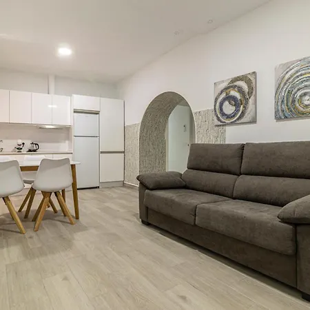 Allo Arroyo Catedral Apartment